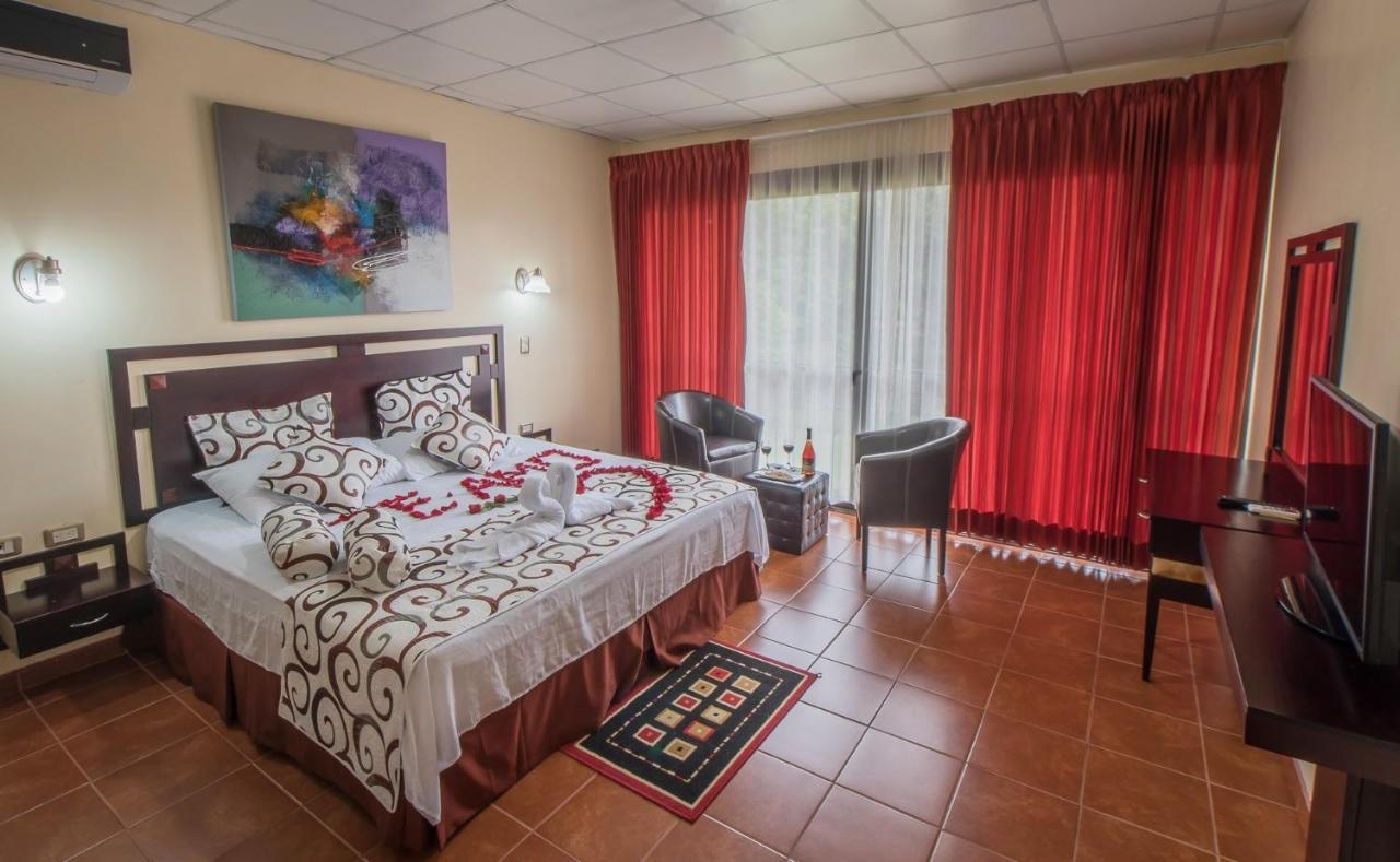 La Fortuna Hotel Monte Real מראה חיצוני תמונה